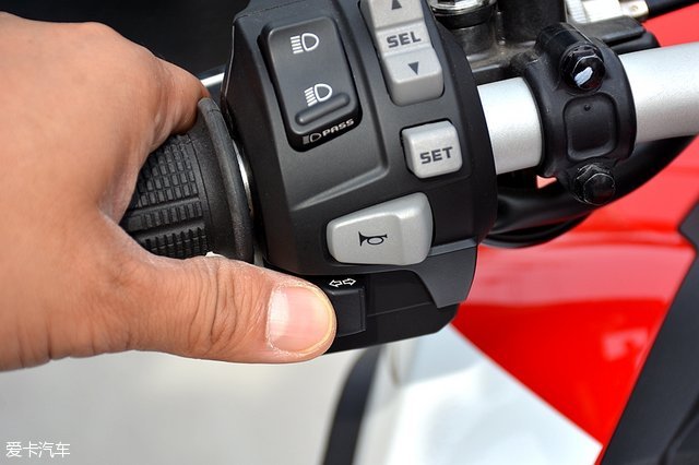 ����CRF1000L;����Africa Twin