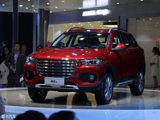 38万起 哈弗h2s红/蓝标广州车展上市
