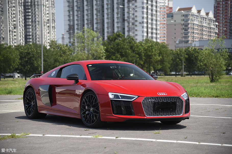 奥迪R8 V10 性能版技术解析